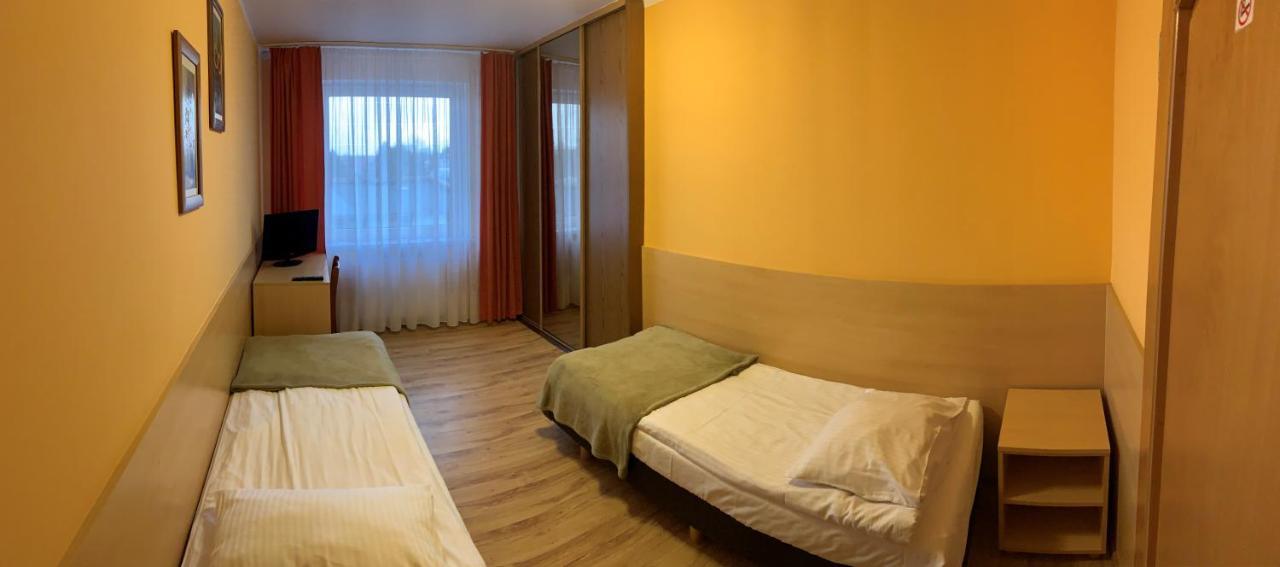 Ludowa Restauracja & Noclegi Kietrz ภายนอก รูปภาพ